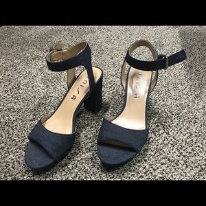 Unisa blue heels